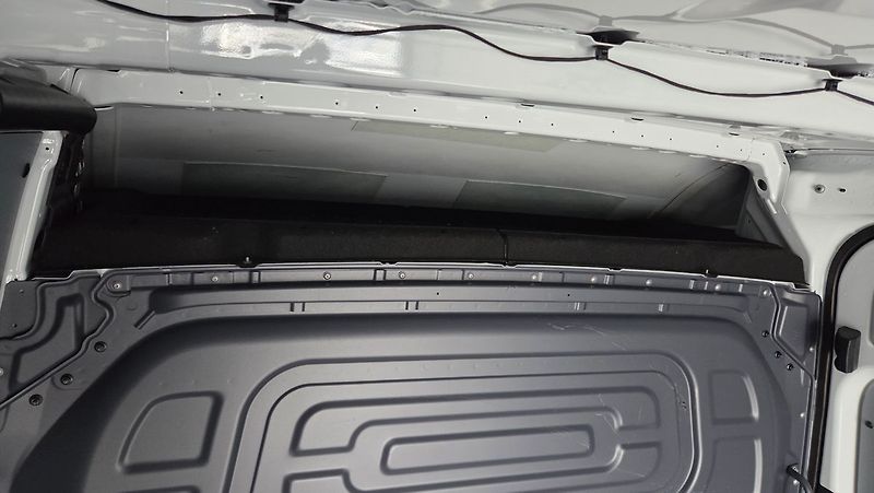 Mercedes-Benz Sprinter 317 CDI/XL - fotka 22 z 23