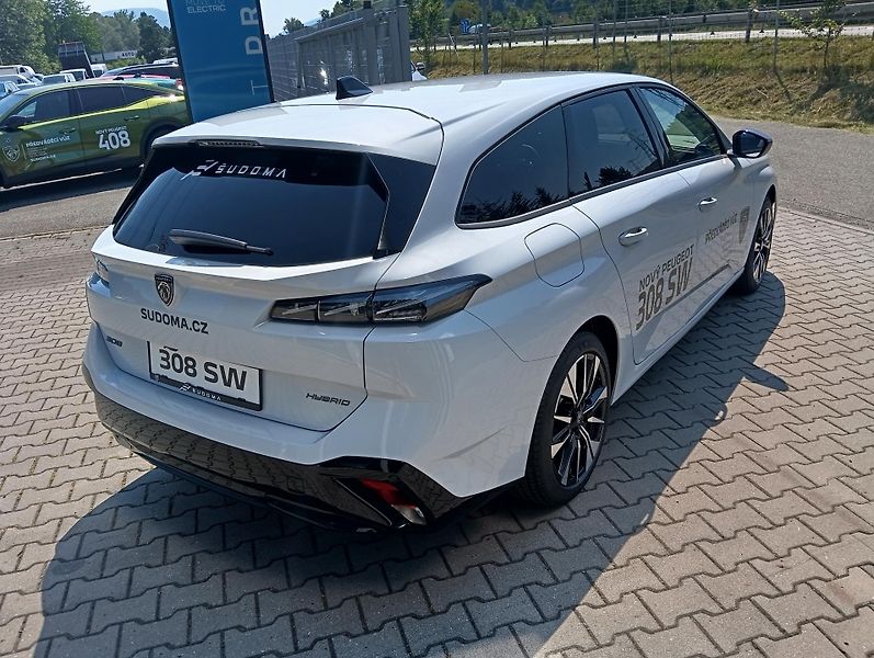 Peugeot 308 (2026) SW ALLURE Hybrid 145 e-DCS6 - fotka 7 z 24