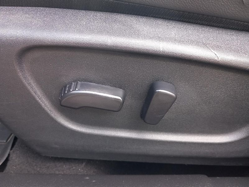 Nissan Qashqai (2014) MAX.VÝBAVA ! PO VELKÉM SERVISE - fotka 13 z 37
