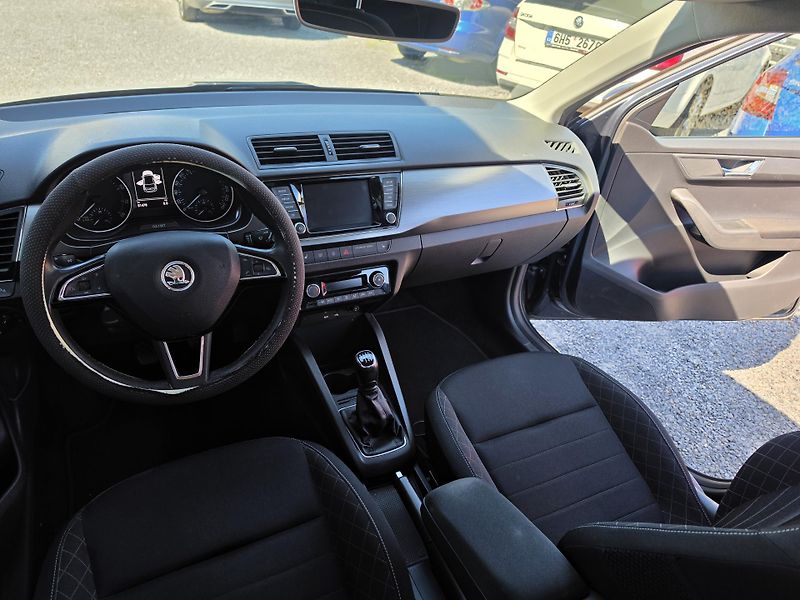 Škoda Fabia 1.2 TSI 81KW Led Kei - fotka 14 z 24