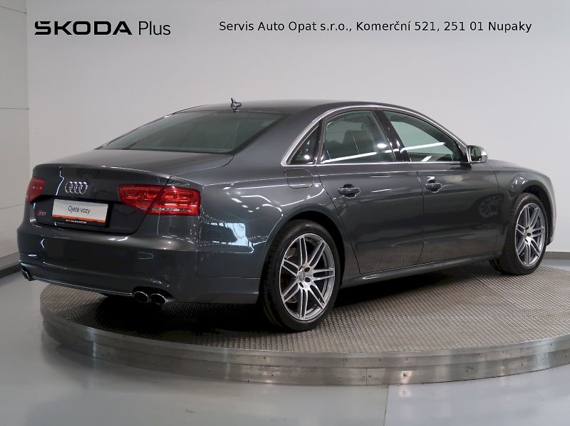 Audi S8 (2013) 4.0TFSI 382KW QUATTRO EXCLUSIV - fotka 2 z 52