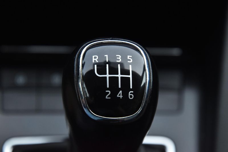 Škoda Octavia 1.4 TSi G-TEC STYLE, PANORAMA - fotka 33 z 49