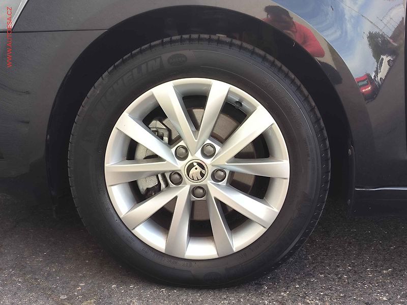 Škoda Octavia (2017) 1.4 TSi, Ambition - fotka 20 z 21