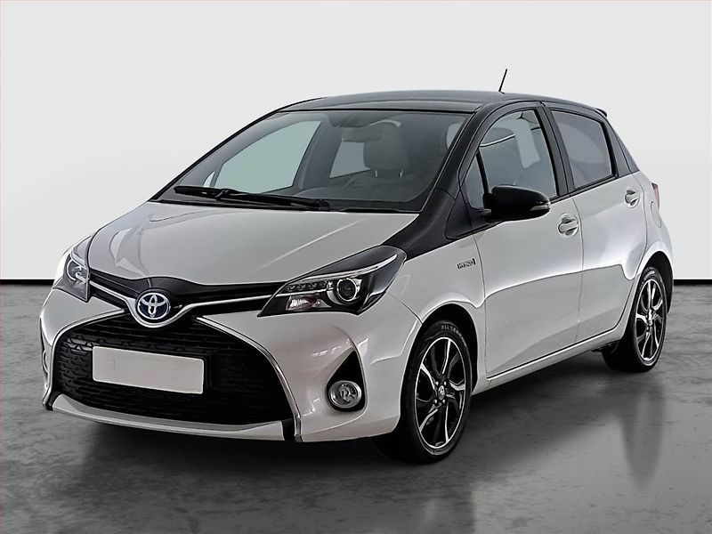 Toyota Yaris (2016) 1.5 Hybrid, Automat, ČR,1.maj - fotka 2 z 20