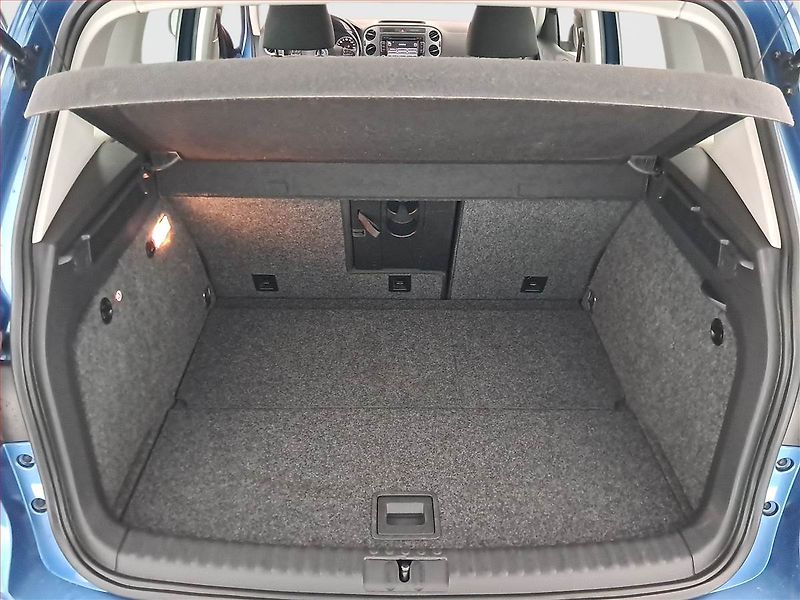 Volkswagen Tiguan (2014) 1.4 TSI, Serv.kniha - fotka 14 z 16