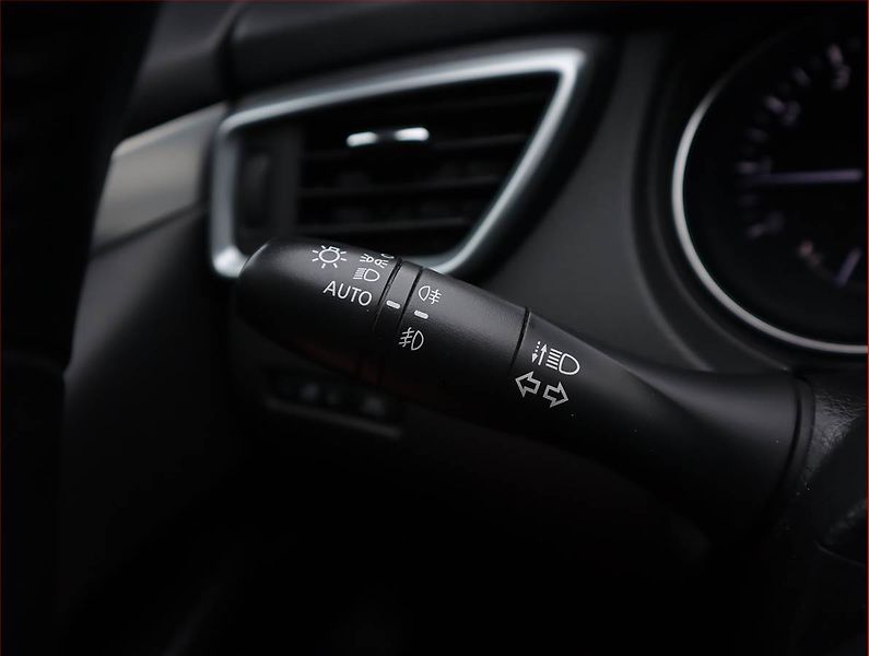 Nissan Qashqai (2018) Tekna 1.2 DIG-T, Serv.kniha - fotka 22 z 22