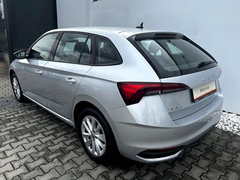Škoda Scala (2025) 1.0 TSI 85kW MP6 Selection - fotka 32 z 32