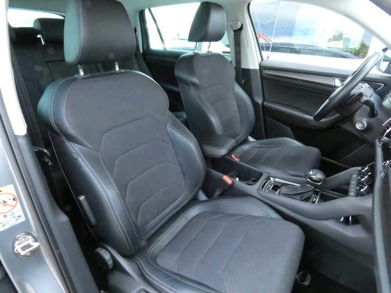 Škoda Kodiaq (2023) Style 2.0 TDI 147KW DSG 4x4 - fotka 22 z 30