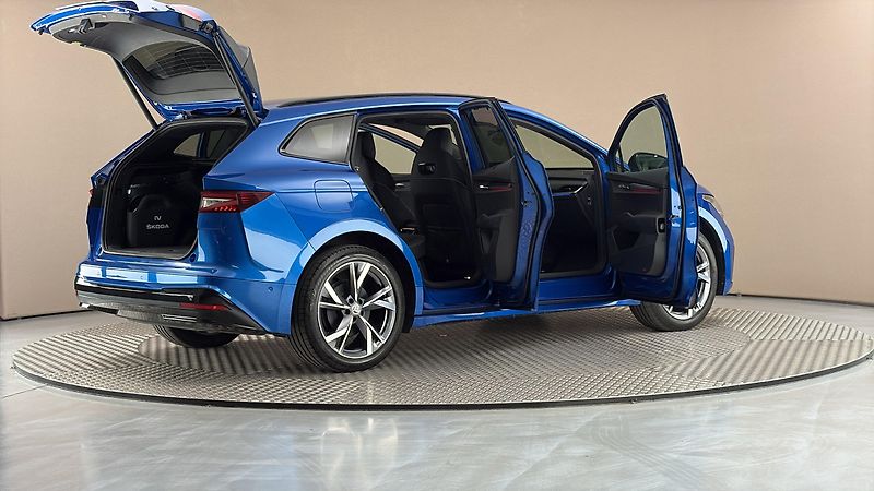 Škoda Enyaq 82 kWh AUT 80 Sportline - fotka 6 z 36