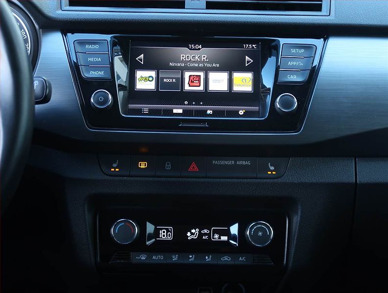 Škoda Fabia (2019) Style Plus 1.0 TSI, ČR,1.maj - fotka 12 z 20