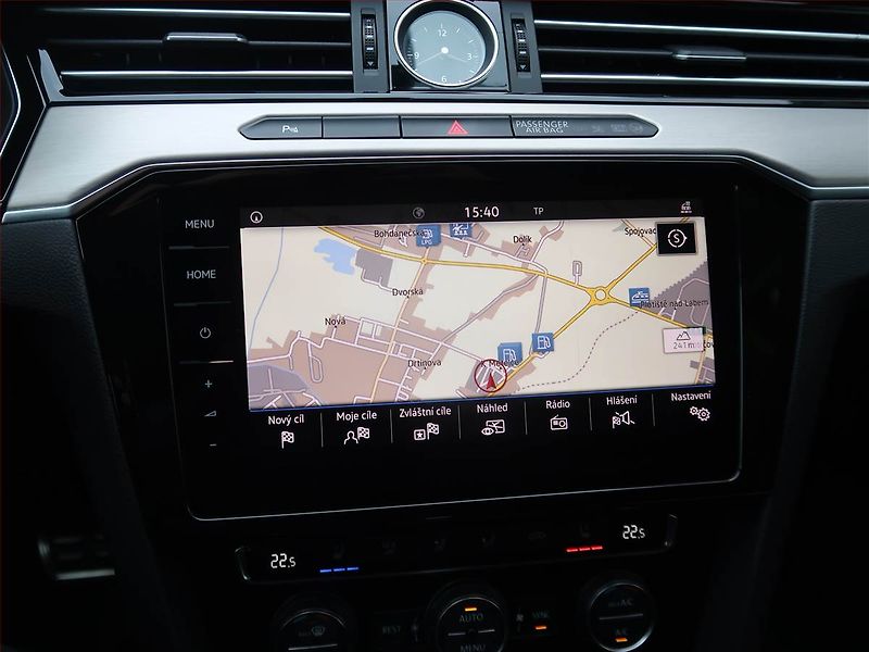 Volkswagen Passat (2018) 2.0 TDI, 4X4, Automat, Kůže - fotka 23 z 28