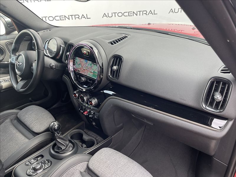 Mini Countryman 2,0 D,Cooper,100kW,STK 3/28,se - fotka 20 z 24