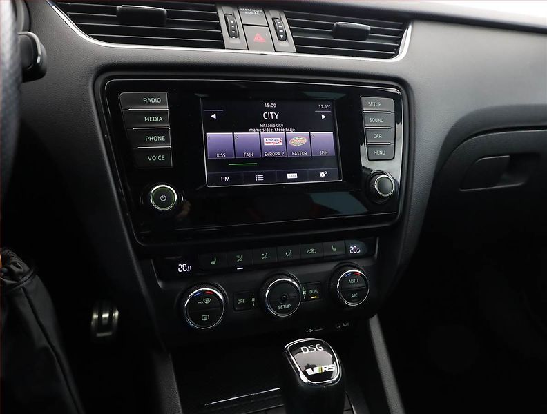 Škoda Octavia (2013) RS 2.0 TDI, Automat, Xenony - fotka 10 z 18