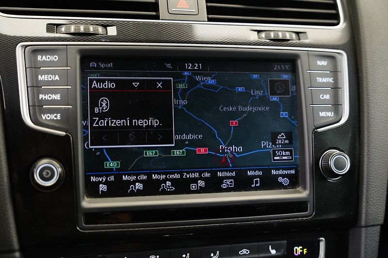 Volkswagen Golf - fotka 19 z 25
