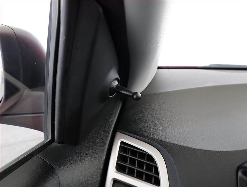 Hyundai i20 (2010) 1.2, v dobrém stavu - fotka 14 z 15