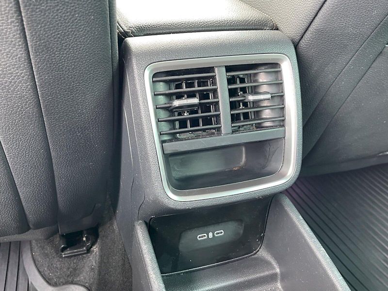 Škoda Octavia (2025) Top Selection 1.5 TSI e-TEC 11 - fotka 25 z 35