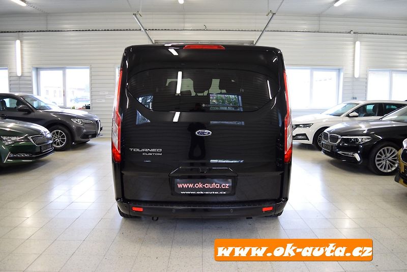Ford Tourneo Custom 2.0 TDCI TITANIUM X 132 kW 8M. - fotka 4 z 70