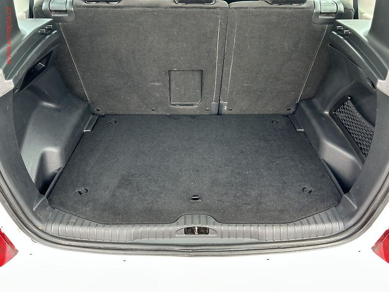 Citroën C3 Picasso (2015) 1.6 VTi, 2.maj,ČR, AT - fotka 7 z 16