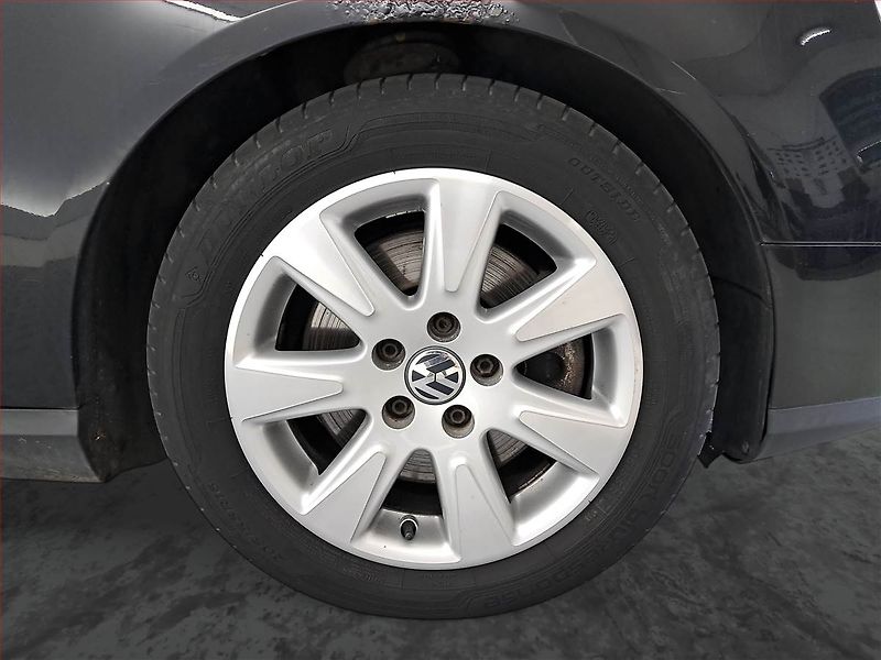 Volkswagen Passat (2006) Sportline 2.0 FSI, Serv.kniha - fotka 15 z 16