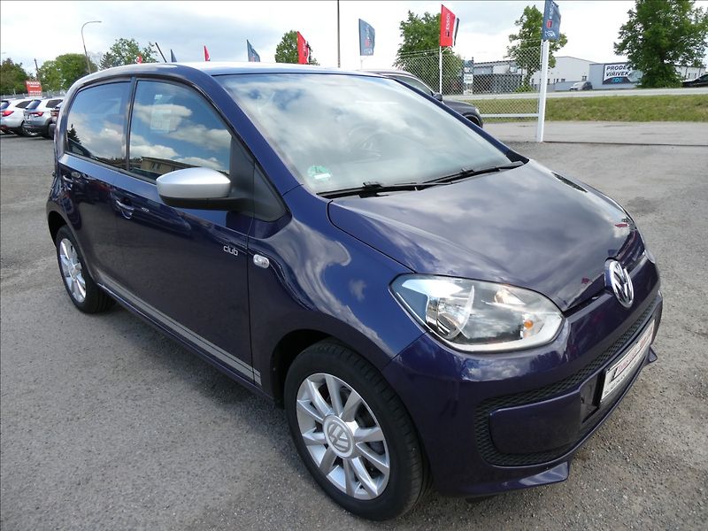 Volkswagen up! 1,0 MPi CLUB 55kW - fotka 1 z 47
