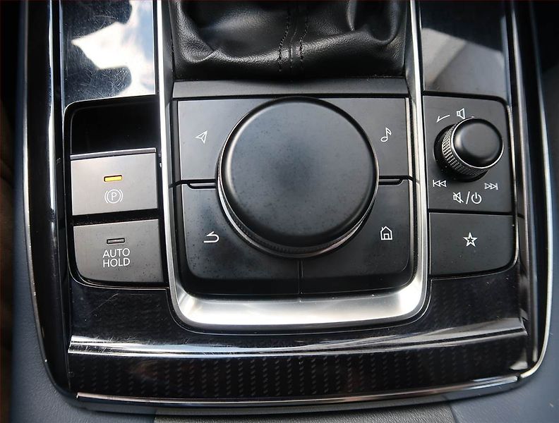Mazda CX-30 (2020) Skyactiv-G 2.0 - fotka 20 z 21