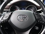 Toyota C-HR (2017) 1.8 Hybrid, Automat - náhled 17