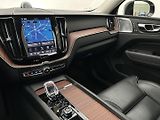 Volvo XC60 2.0  B4 4x4 ULTIMATE - náhled 18