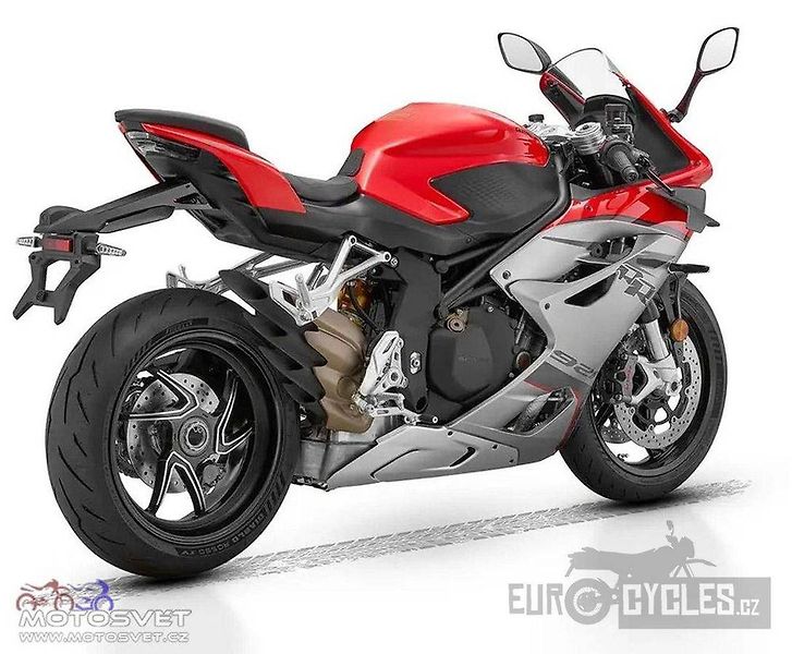 QJ Motor (2026) SRK 921 RR - fotka 11 z 27