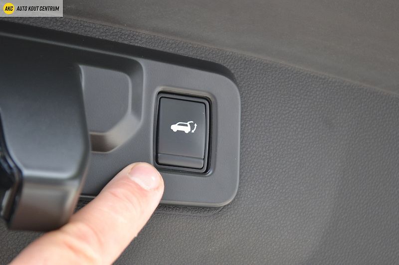 Renault Rafale esprit Alpine E-Tech full hybr - fotka 32 z 75