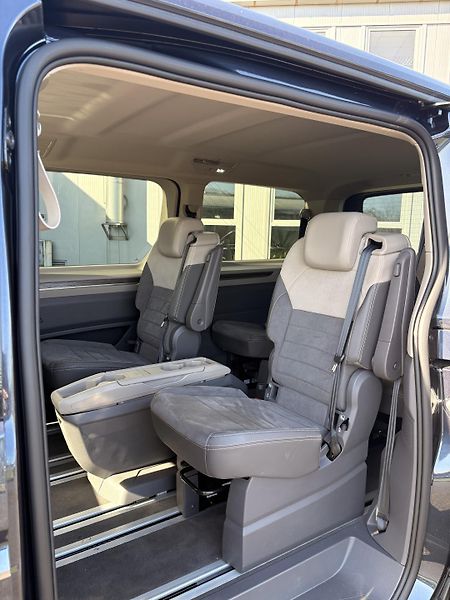 Volkswagen Multivan - fotka 10 z 41