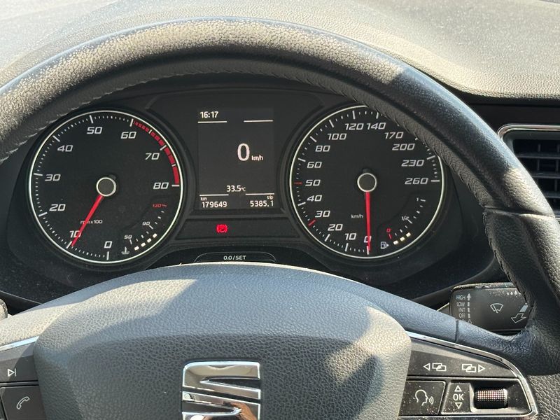 Seat Leon (2013) 1.4 TSI 90kW - fotka 16 z 44