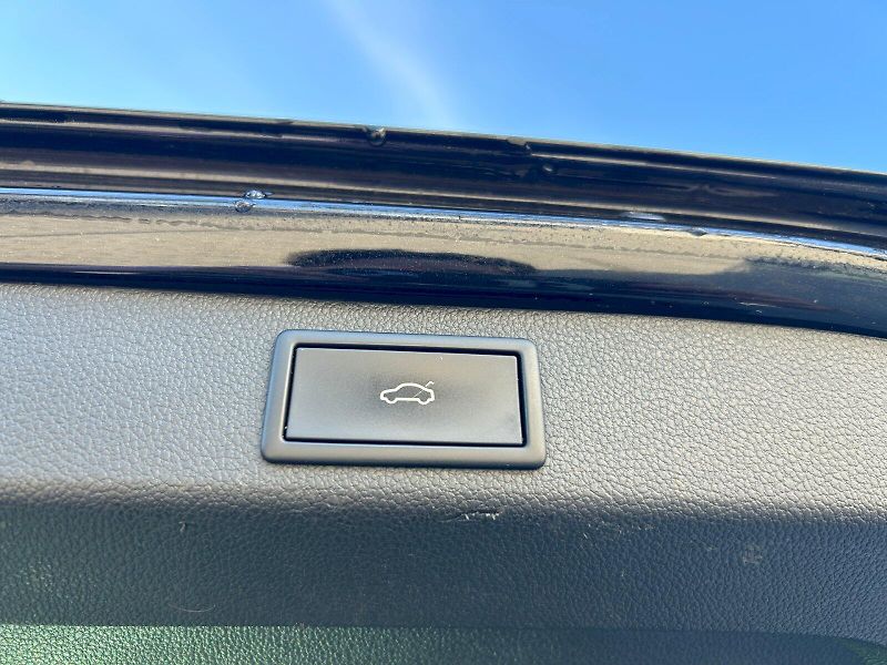 Škoda Superb (2022) SUP.COM L K TD 147/2.0 A7A - fotka 16 z 31