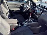 Nissan Qashqai (2015) 1.2 DIG-T 115 Visia - náhled 12