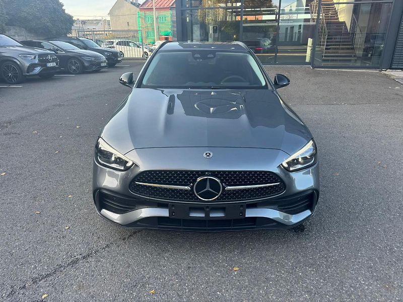 Mercedes-Benz Třídy C (2025) C 220 d 4MATIC kombi - fotka 2 z 27