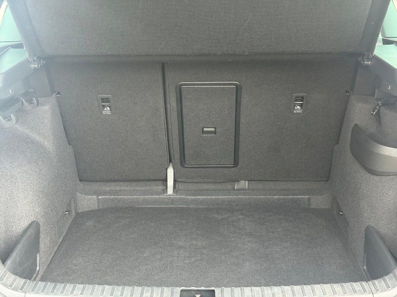Škoda Karoq (2024) Fresh 1.5 TSI 110 kW DSG - fotka 22 z 25