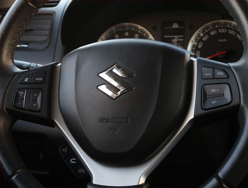 Suzuki Swift (2014) 1.2, ČR,1.maj, Serv.kniha - fotka 18 z 18