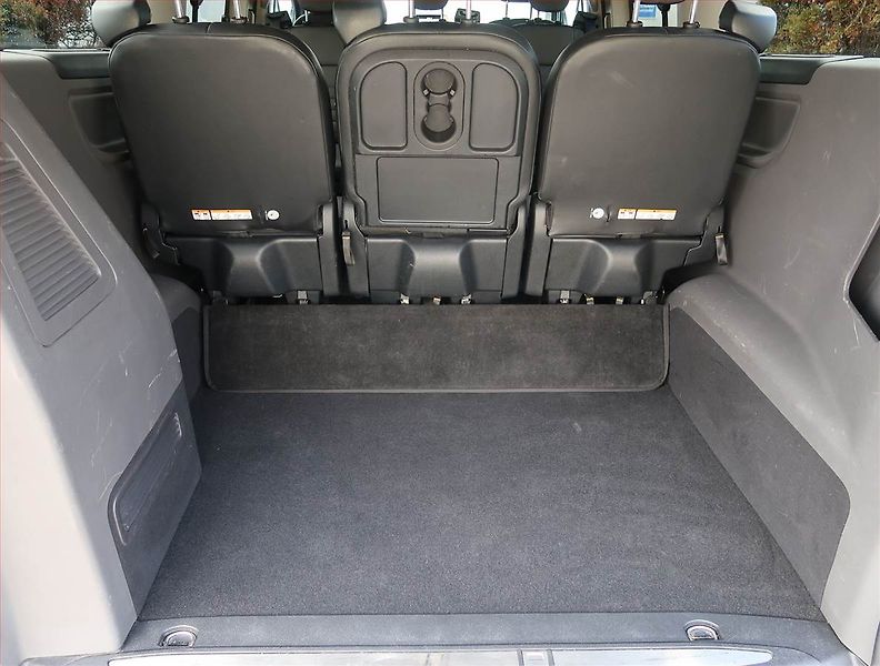 Ford Tourneo Custom (2019) Titanium 2.0 EcoBlue, ČR, 1Maj - fotka 14 z 24