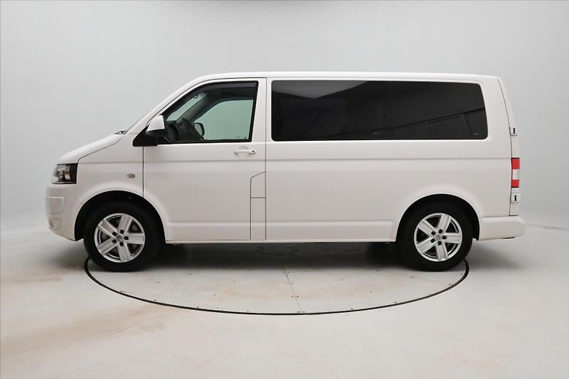 Volkswagen Caravelle 2,0 TDI 132kW Manuál Tažné Zár - fotka 8 z 31