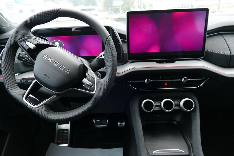 Škoda Kodiaq Sportline - fotka 13 z 24