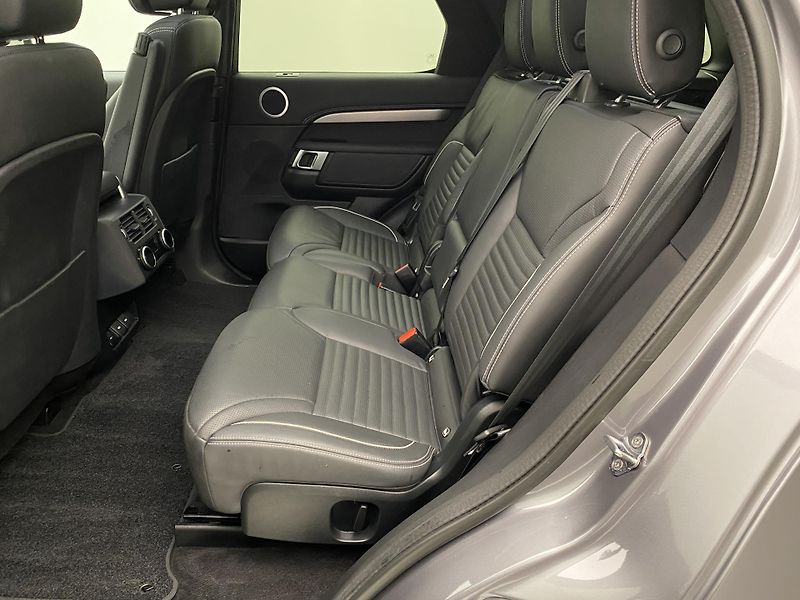 Land Rover Discovery D250 DYNAMIC SE AWD AUT - fotka 5 z 51