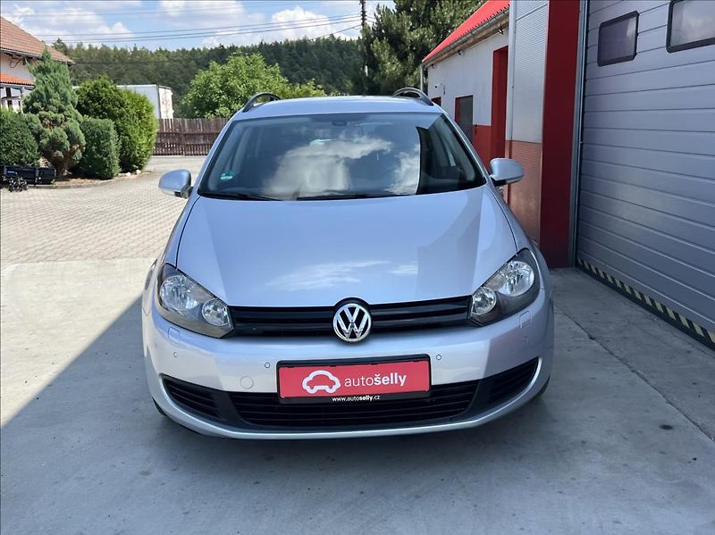 Volkswagen Golf Variant 2,0 TDi Comfortline - fotka 8 z 26