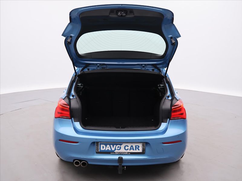 BMW Řada 1 2,0 Ti 135 kW Automat Xenon - fotka 9 z 32