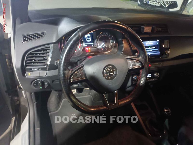Škoda Fabia (2020) 1.0TSi, ČR, Monte Carlo, LED - fotka 3 z 3