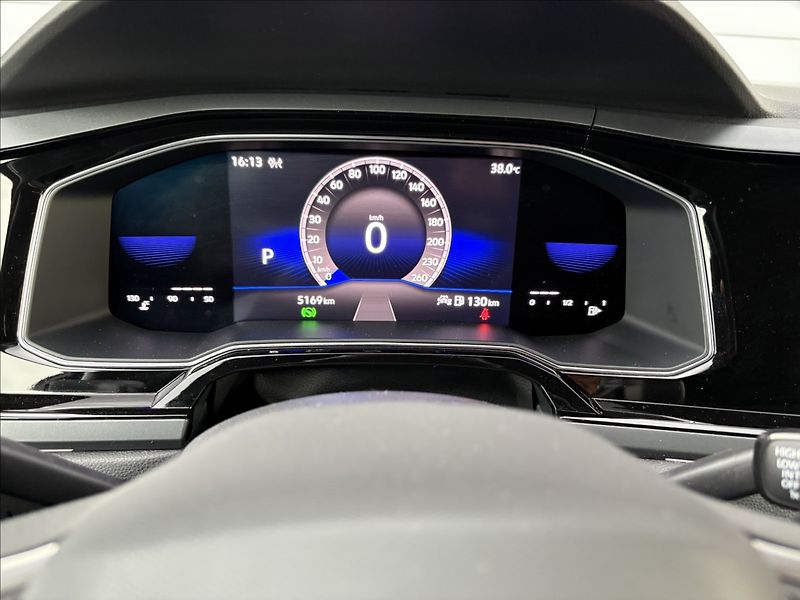 Volkswagen Taigo R- Line 1,0 TSI 81 KW DSG - fotka 15 z 35
