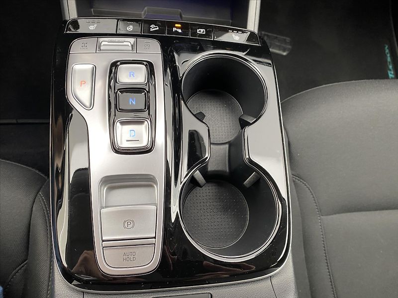Hyundai Tucson 1,6 T-GDi MHEV 132kW 4x4 - fotka 21 z 28