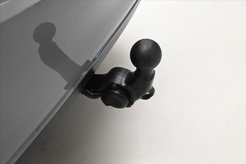 Volkswagen Passat 2,0 TDI 110 kW DSG Business Zá - fotka 29 z 32