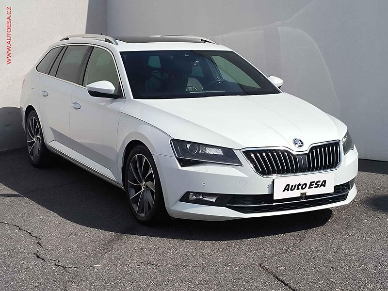 Škoda Superb (2018) 2.0 TSI 4x4, L&K, DSG, TZ - fotografie inzerátu