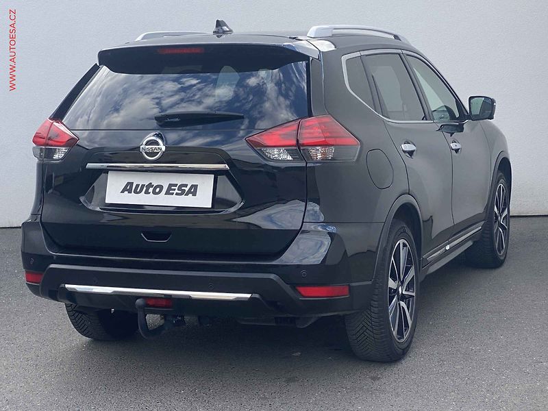Nissan X-Trail (2021) 1.7 dCi, Acenta, AT, LED - fotka 4 z 18