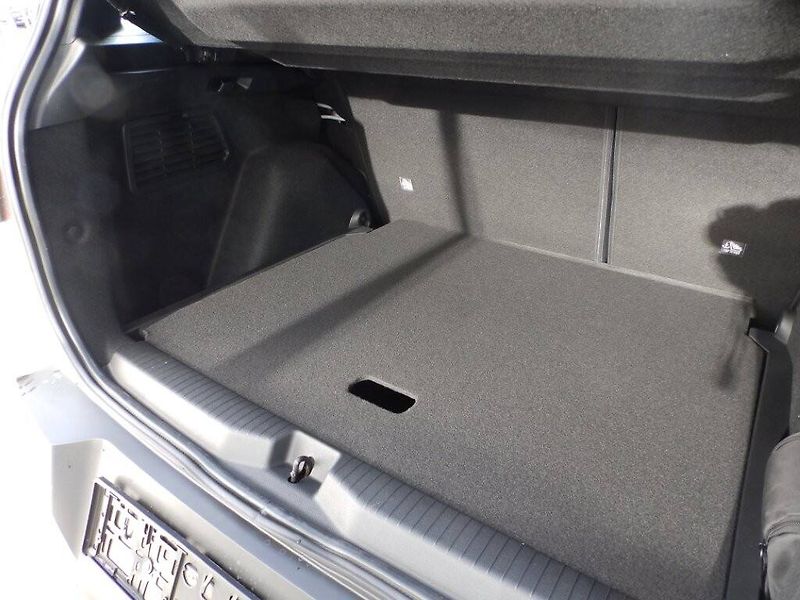 Opel Frontera (2026) Edition Hybrid 1.2 TURBO - fotka 9 z 30
