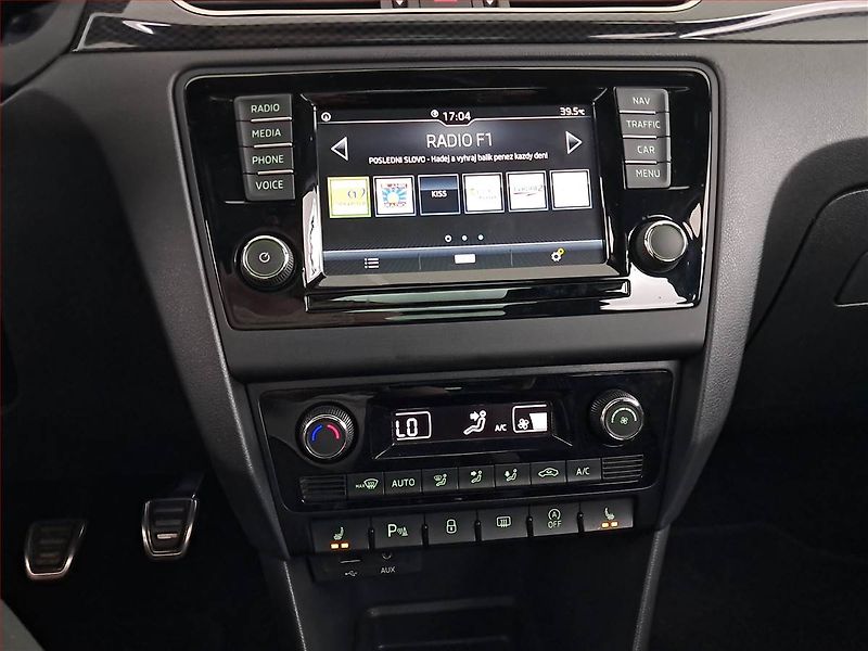 Škoda Rapid (2017) Spaceback 1.0 TSI, Navi - fotka 12 z 20